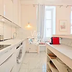 Viva Riviera 5 Rue Florian * Cannes